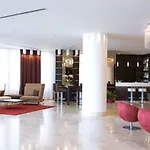 Laguna Palace Готель Градо