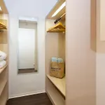 Laguna Palace Готель 4*