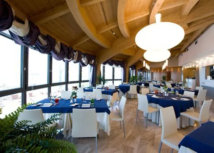 Szálloda Laguna Palace 4*