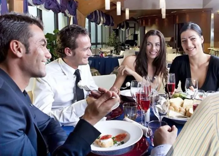 Szálloda Laguna Palace 4*