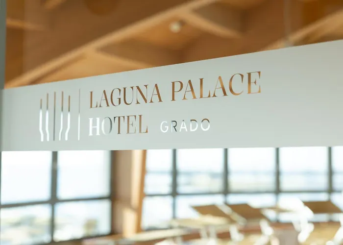 Laguna Palace Szálloda 4*