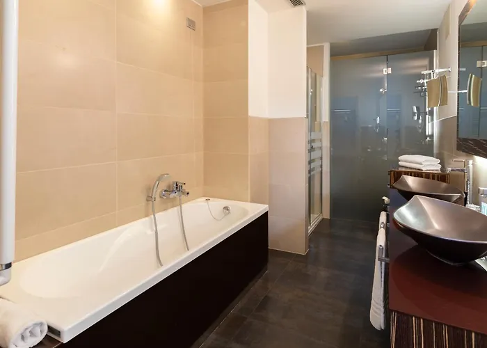 Laguna Palace Szálloda Grado