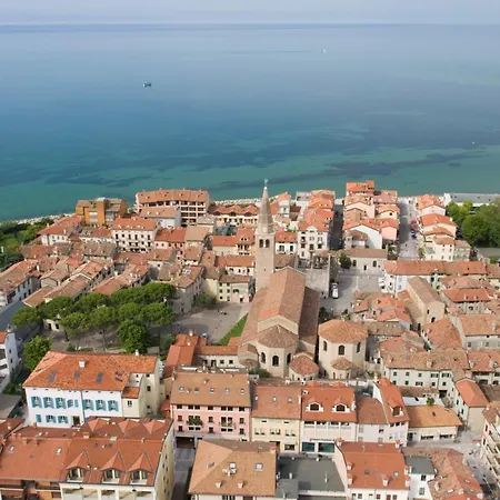 Laguna Palace 4* Градо