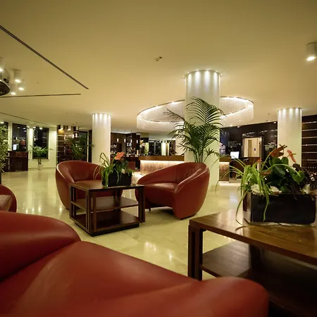 Hotel Laguna Palace