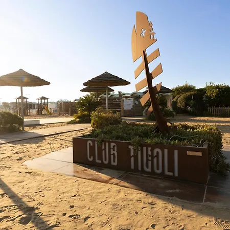 Hotel Laguna Palace