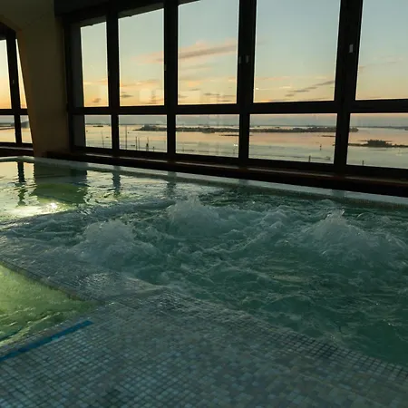 Laguna Palace 4* Grado