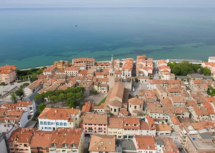 Laguna Palace 4* Градо