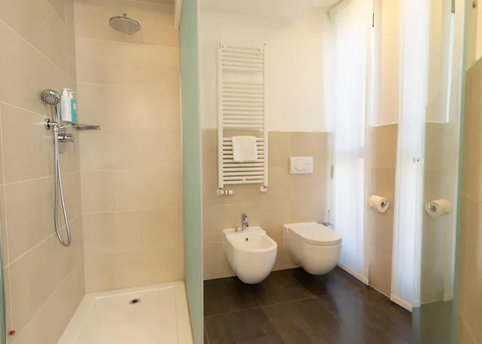 Laguna Palace Готель 4*